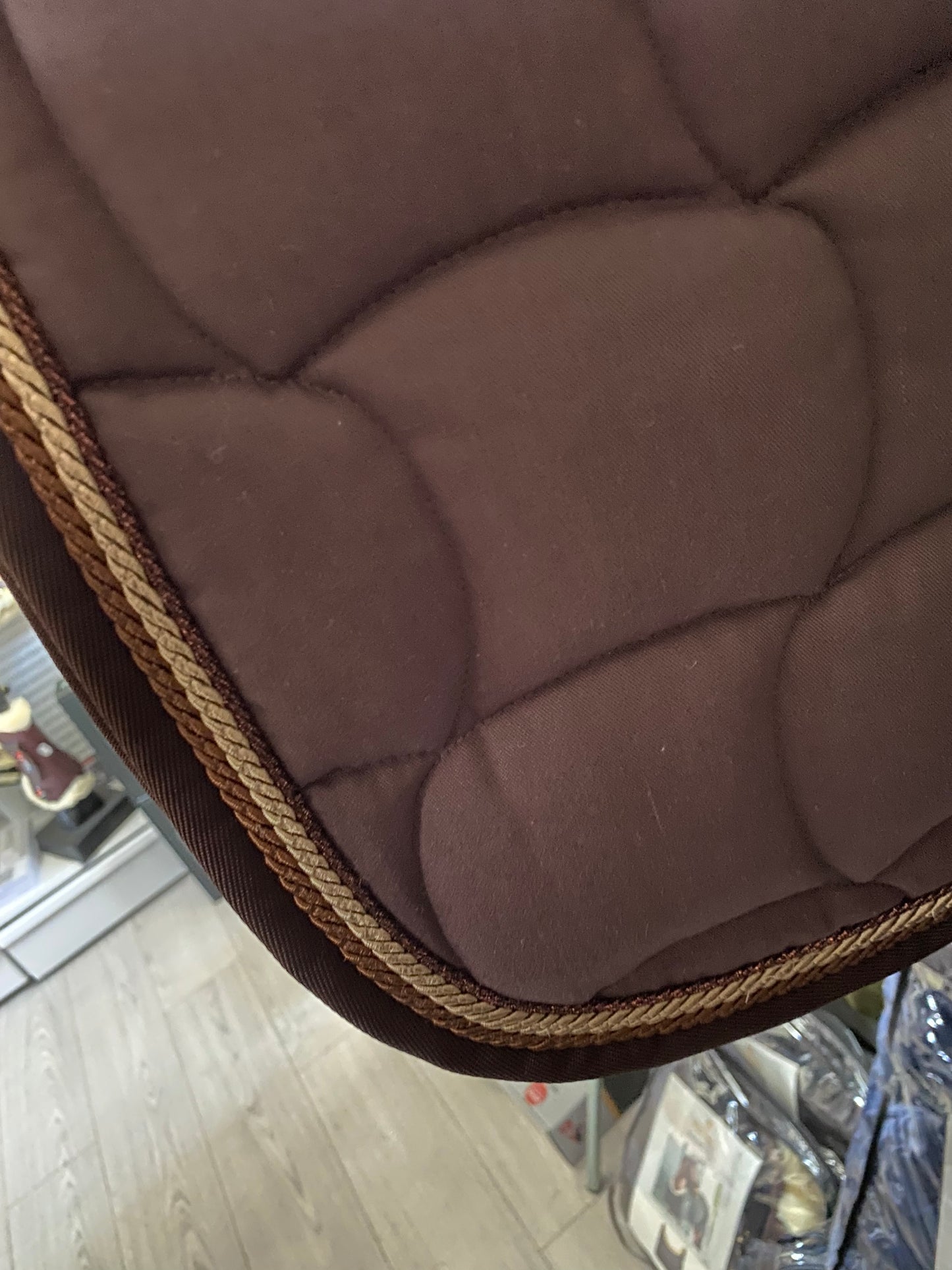Asup Quadro Saddle Pad brown with gold piping